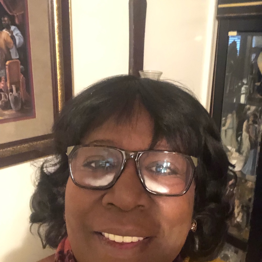 Meet your Posher, Llillie